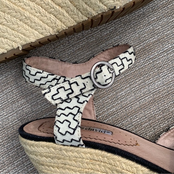 Charles David wedged sandals size 9.5 - Picture 9 of 12